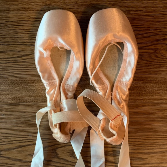 Mirella MS101A Advance Pointe Shoes - Picture 4 of 8